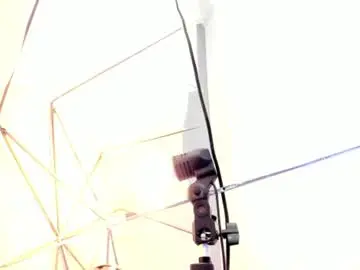 Chaturbate Nude Webcam of cleo_escobar