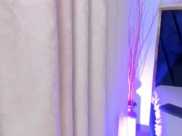 Chaturbate Live Sex of ellavillaluna