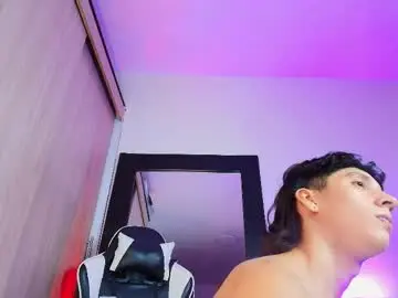 Chaturbate Free Porn Cam of jacobo__parker21