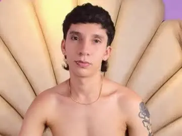 Chaturbate Live Sex Cam of jacobo__parker21