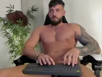 Chaturbate Live Porn of lovermike_