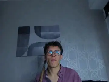 Chaturbate Live Porn of niklasravn