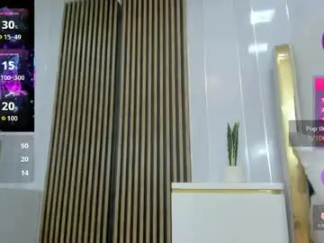 Chaturbate Live Porn of roxy_flame_