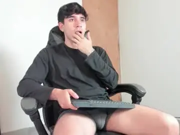 Chaturbate Adult Video Chat of leo_jones389