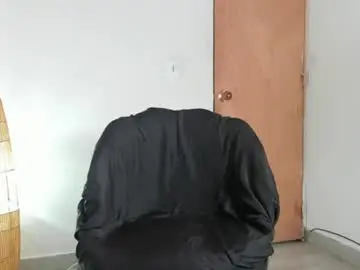 Chaturbate Live Porn of leo_jones389