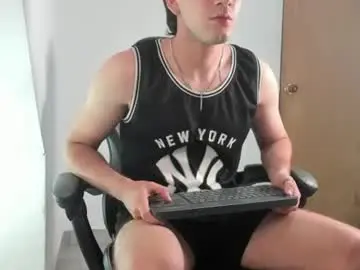 Chaturbate Watch Live Sex Cams of leo_jones389
