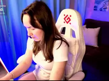 Chaturbate Sex Cam of little_doll_meow