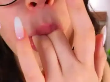 Chaturbate Live Porn of marisolmoody
