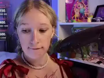 Chaturbate Live Sex of alisonhowell