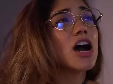Chaturbate Live Porn of ashley_ospino