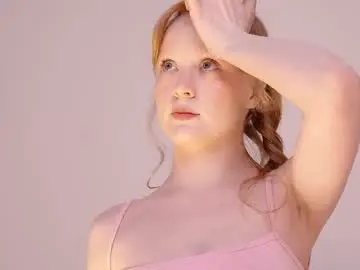 Chaturbate Live Sex Cam of cute_shine