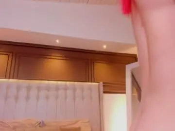 Chaturbate Best live sex cam show of madame_lilith
