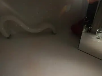 Chaturbate Live Sex Cam of _meganmeow_