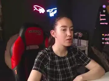Chaturbate Live Sex Cam of belle_via