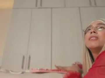 Chaturbate Live Porn of camii_desire