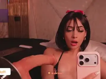 Chaturbate Live Sex Cam of kat_saky