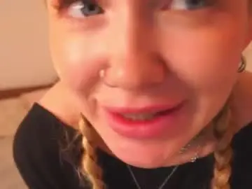 Chaturbate Watch Live Sex Cams of shadowladyyy