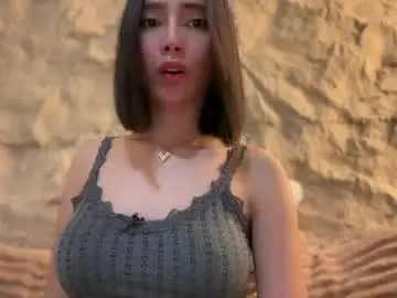 Chaturbate Sex Cam of yowginethegreat