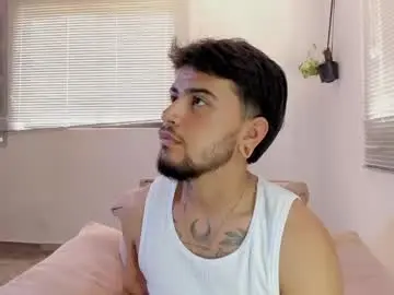 Chaturbate Free Porn Cam of philip_stones_ftm