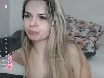 Chaturbate Live Sex of sweetlexxxy19