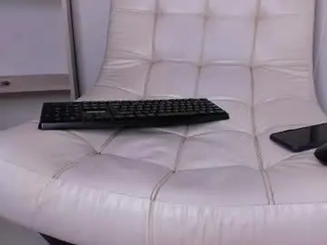 Chaturbate Watch Live Sex Cams of aaron_tate