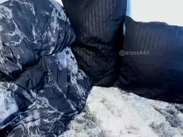 Chaturbate Live Sex Cam of aress444