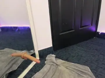 Chaturbate Adult Webcams of mazeekiin