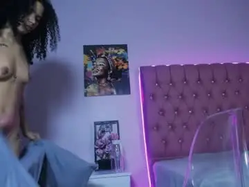 Chaturbate Watch Live Sex Cams of mazeekiin