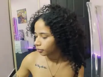 Chaturbate Live Sex of mazeekiin