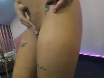 Chaturbate Live Sex of mazeekiin