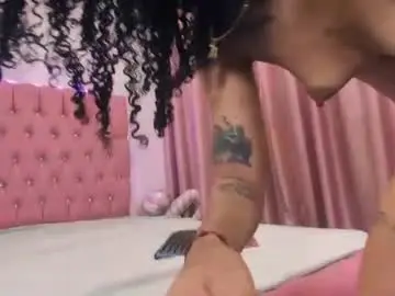 Chaturbate Adult Webcams of mazeekiin