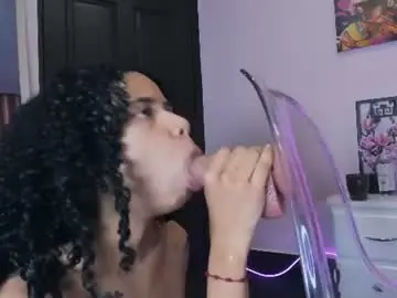Chaturbate Best live sex cam show of mazeekiin