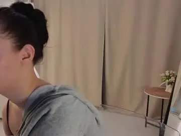 Chaturbate Live Sex Cam of nelleshumway