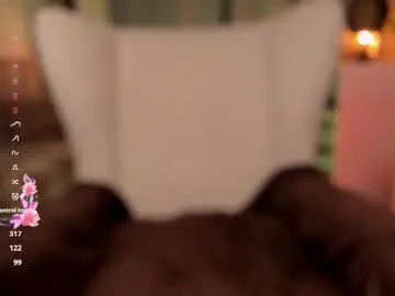 Chaturbate Free Porn Cam of princesses_mia