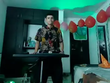 Chaturbate Best live sex cam show of alexander_cr