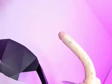 Chaturbate Nude Webcam of francescasuzett_