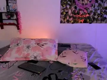 Chaturbate Sex Cam of kylietimothee