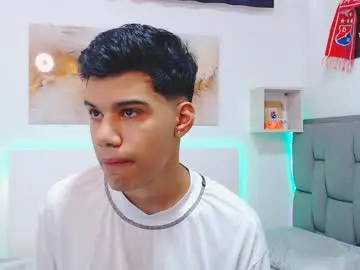 Chaturbate Free Live Porn of rickii_hot