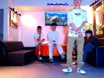 Chaturbate Free Porn Cam of the_goodfellas