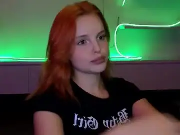 Chaturbate Watch Live Sex Cams of agatamooon
