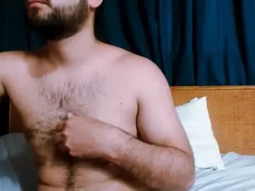 Chaturbate Live Sex Cam of amirmakladhot