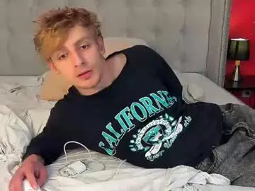 Chaturbate Best live sex cam show of damonlux