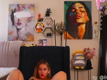 Chaturbate Best live sex cam show of lanisun