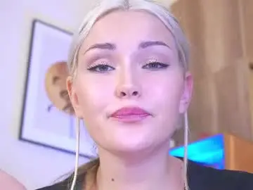 Chaturbate Live Sex Cam of lanisun