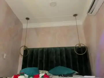 Chaturbate Live Sex Cam of maxim_walker