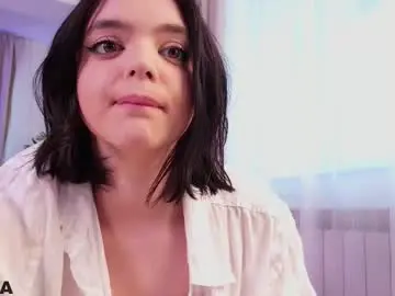 Chaturbate Free Porn Cam of sidneypuff