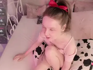 Chaturbate Watch Live Sex Cams of alice_kinky_girl