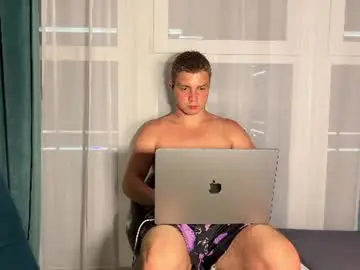 Chaturbate Adult Webcams of ben_harmon