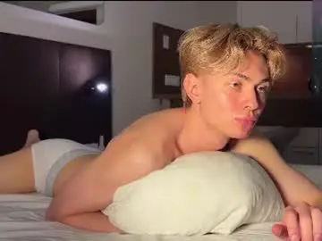 Chaturbate Adult Webcam of ben_harmon