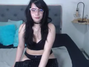 Chaturbate Live Porn of cherry_darck